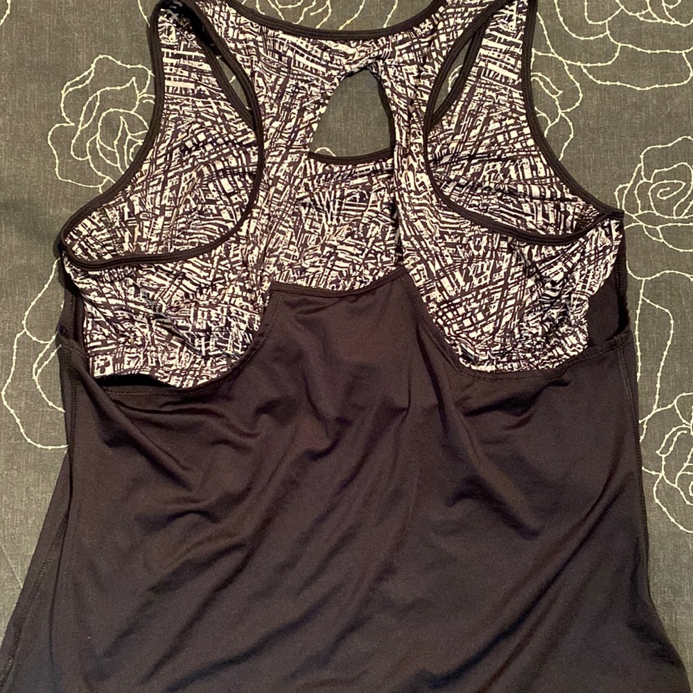 Tank top, black and white